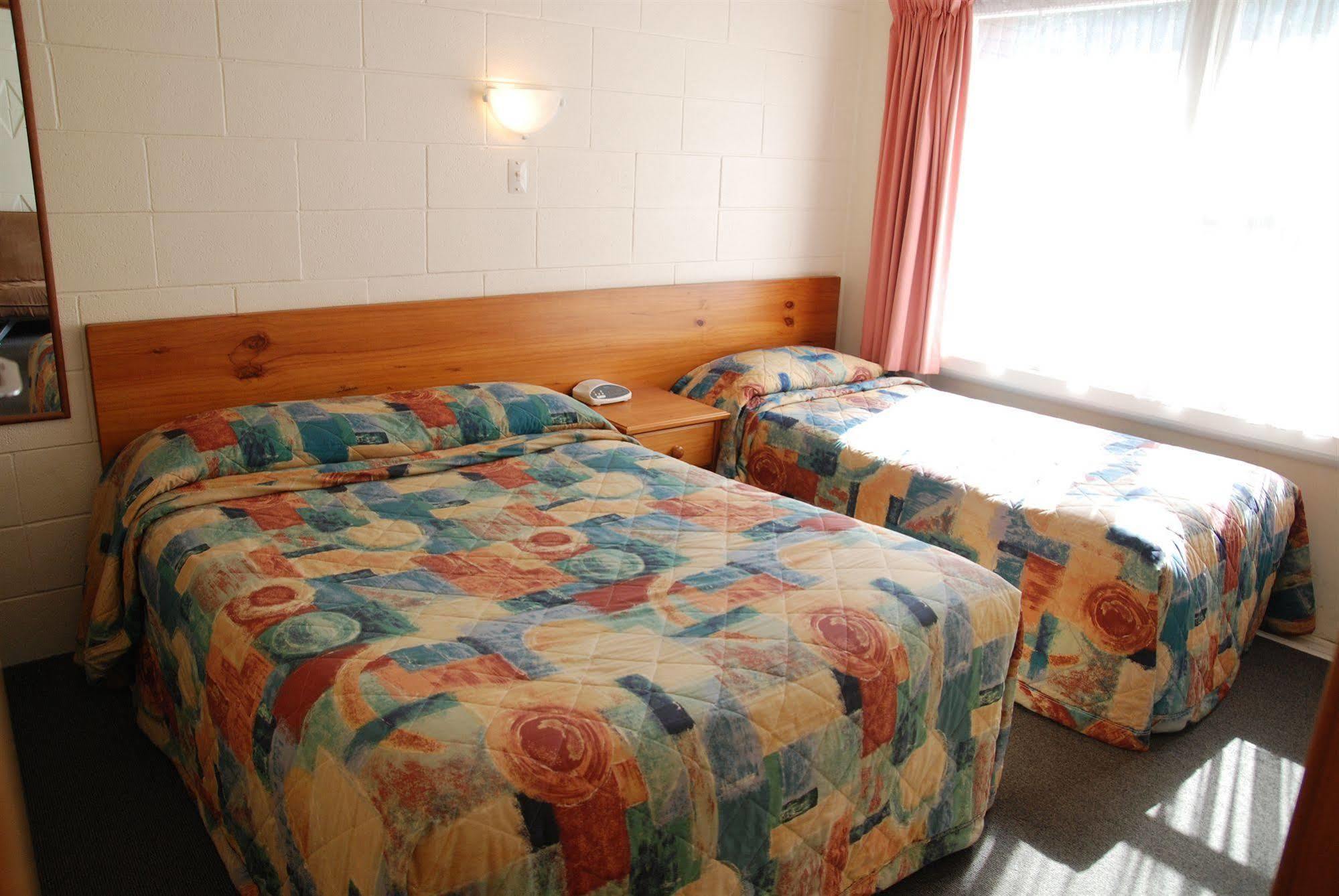 Manhattan Lodge Motel Hamilton Zewnętrze zdjęcie