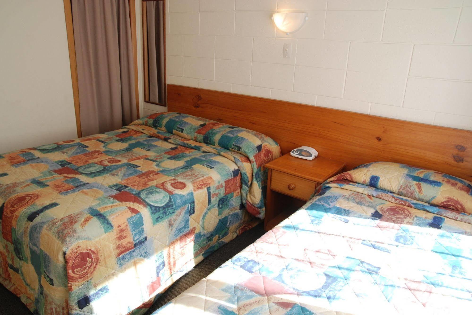 Manhattan Lodge Motel Hamilton Zewnętrze zdjęcie